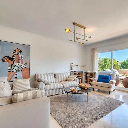 Cozy 3 Bdrm Sunny Townhouse W Bbq And Pool Апартаменты