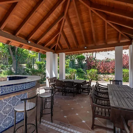 Cozy 3 Bdrm Sunny Townhouse W Bbq And Pool * Марбелья